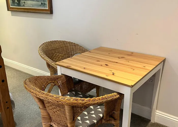 Mays Cottage Bed And Breakfast